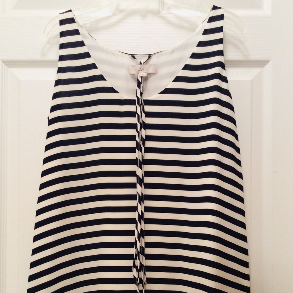 *NWT* LOFT Navy Blue/White Striped Dress - Picture 2 of 4